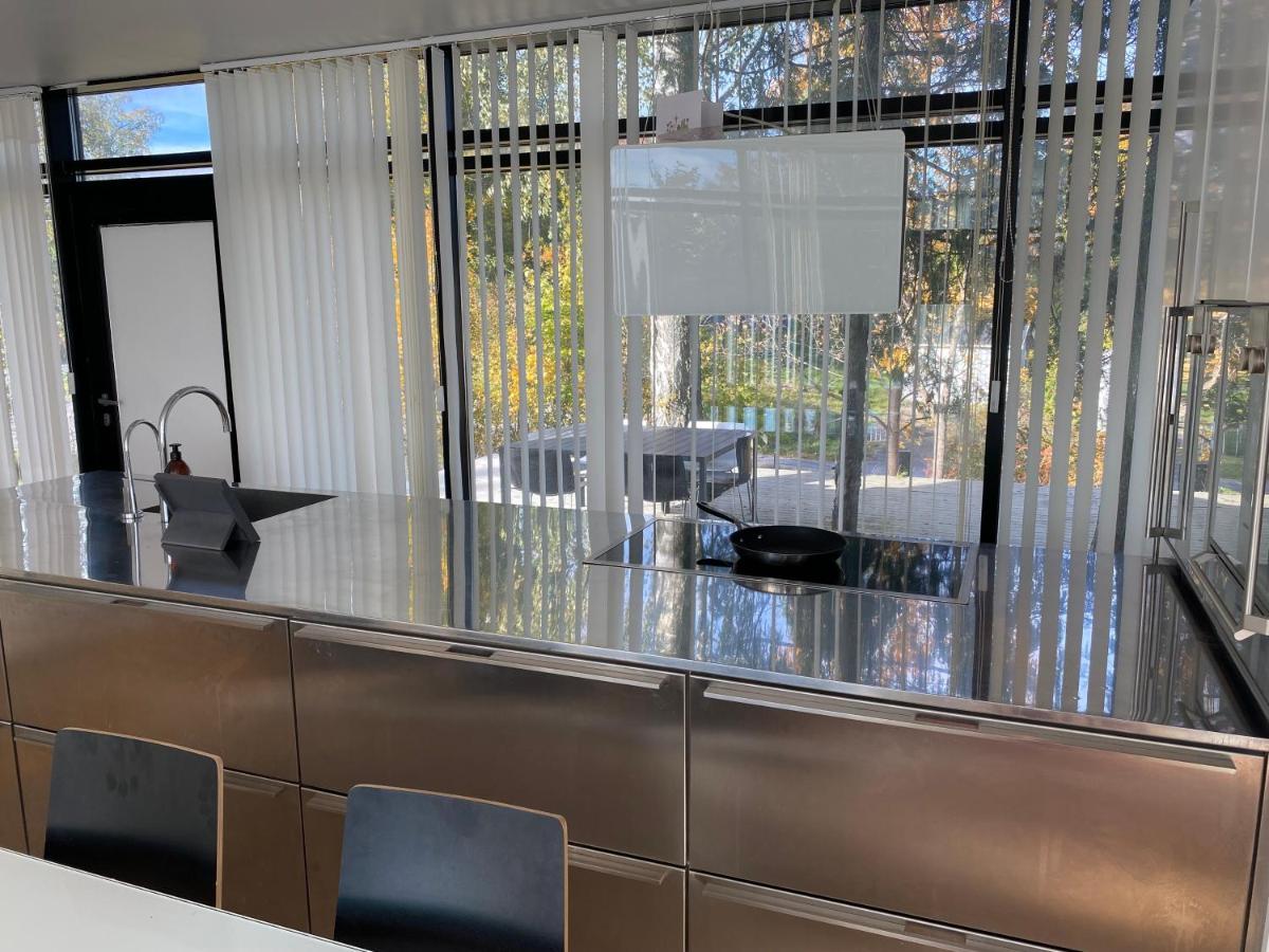 Exclusive 2 Level Etage Next To Arlanda-City Metro Estocolmo Exterior foto