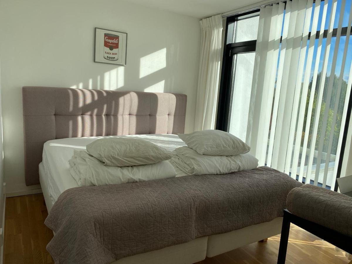 Exclusive 2 Level Etage Next To Arlanda-City Metro Estocolmo Exterior foto