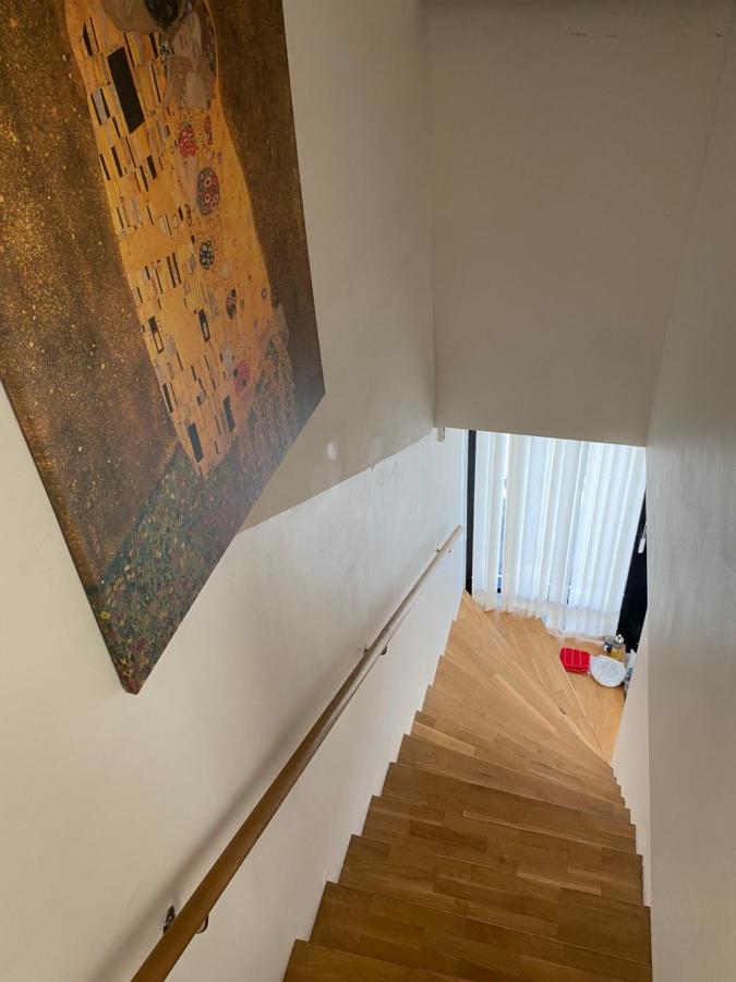 Exclusive 2 Level Etage Next To Arlanda-City Metro Estocolmo Exterior foto