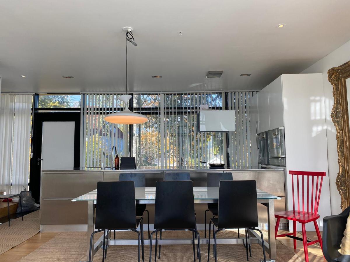 Exclusive 2 Level Etage Next To Arlanda-City Metro Estocolmo Exterior foto